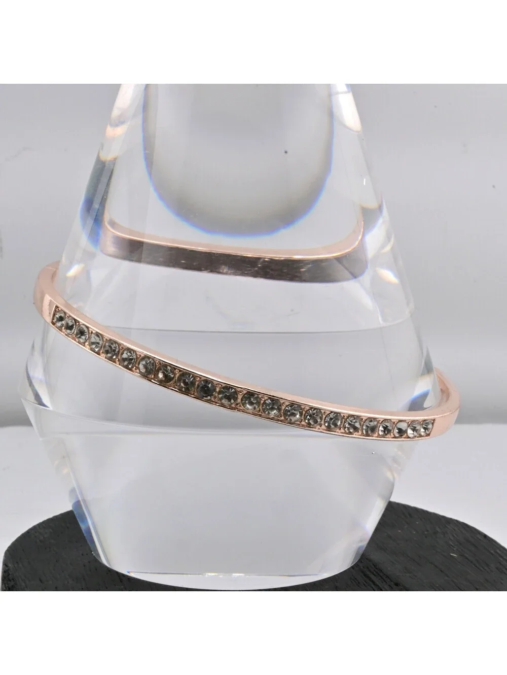 Elegant Rose Gold Bangle with CZ Stones in Sleek Minimal Design